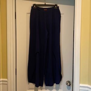 OH MY GAUZE CROP “OPEN LEG FRONT” BLUE NEVER WORN